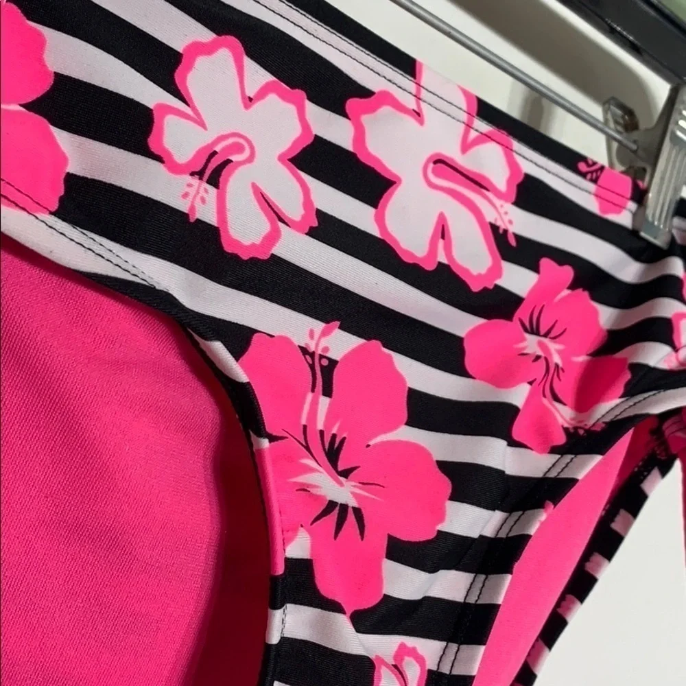 Justice Hot pink hibiscus striped bikini bottom girls size 10
